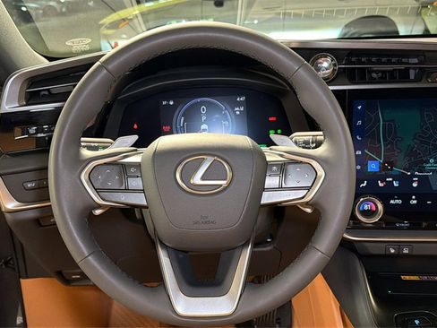 Certified 2025 Lexus RZ 450e image 20