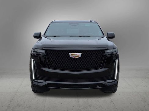 Used 2023 Cadillac Escalade Sport Platinum image 9