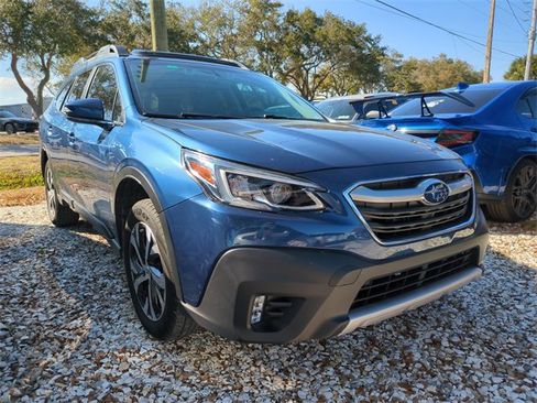 Certified 2022 Subaru Outback Limited image 1