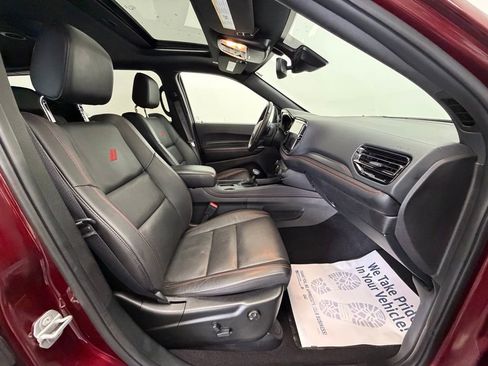 Used 2025 Dodge Durango GT image 11