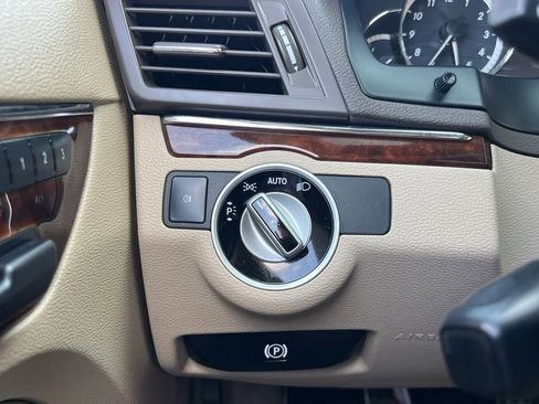 Used 2012 Mercedes-Benz E 350 Coupe image 36