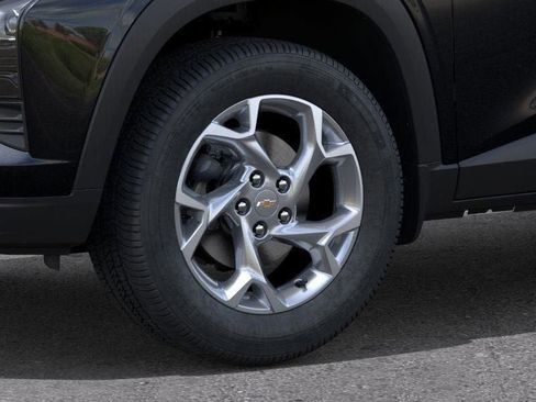 New 2026 Chevrolet Trax LS image 9