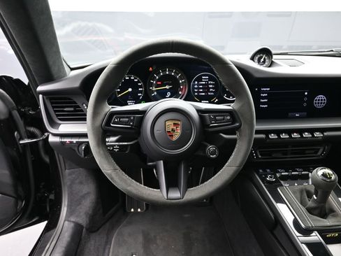 Certified 2022 Porsche 911 GT3 image 15