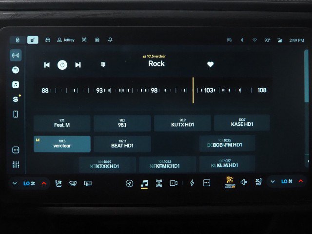 Used 2024 Rivian R1S AWD Adventure image 36
