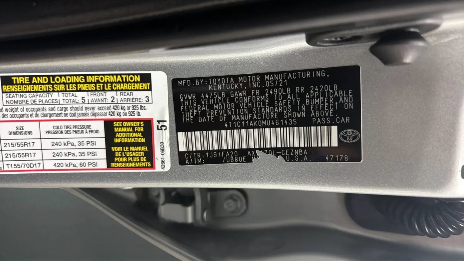 Used 2021 Toyota Camry LE w/ Carpet Mat Package (TMS) FWD image 24