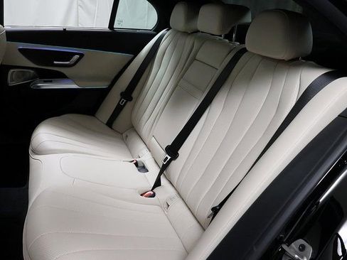 New 2026 Mercedes-Benz E 350 4MATIC Sedan image 14