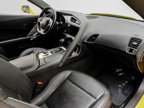 Used 2017 Chevrolet Corvette Grand Sport image 9