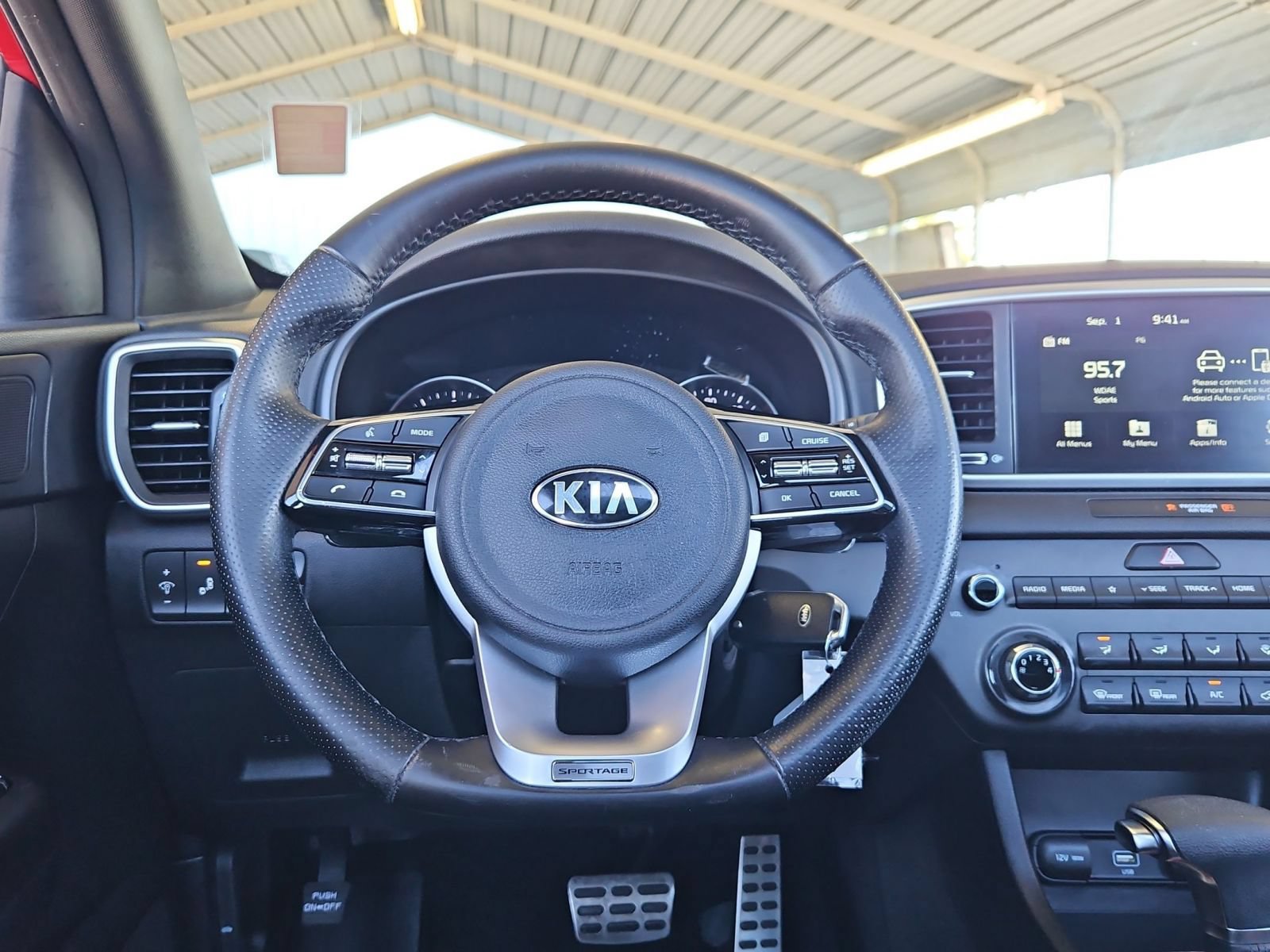 Used 2022 Kia Sportage Nightfall Edition FWD image 11