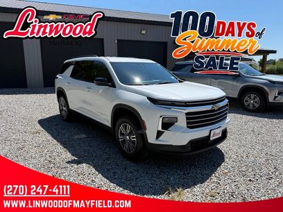 Used 2026 Chevrolet Traverse LT
