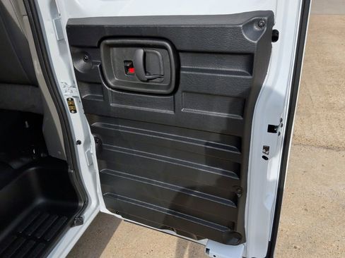 New 2025 Chevrolet Express 2500 w/ Safety Package RWD image 28