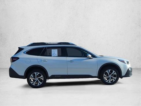 Used 2021 Subaru Outback Touring image 4