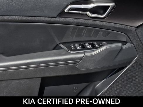 Certified 2024 Kia Sportage EX FWD image 17