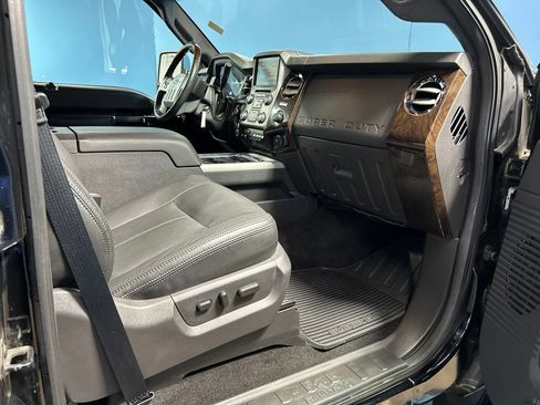 Used 2016 Ford F350 Platinum w/ Snow Plow Prep Package AWD/4WD image 46