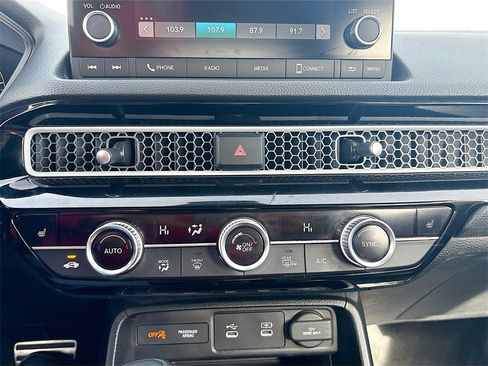 Used 2025 Honda Civic Sport image 15