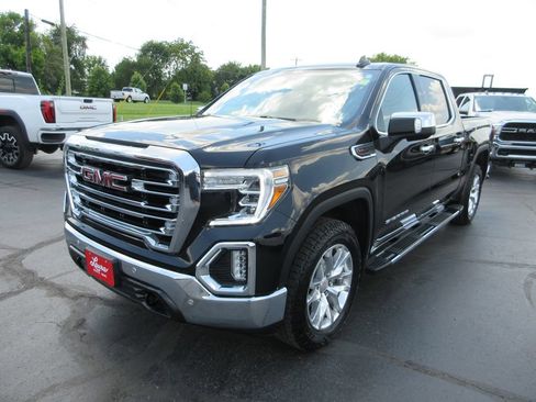 Used 2021 GMC Sierra 1500 SLT w/ SLT Premium Plus Package AWD/4WD image 11