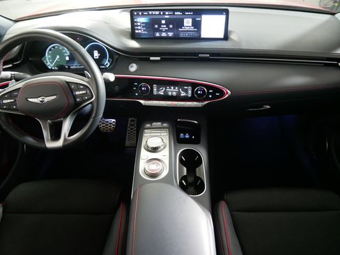 Used 2023 Genesis GV70 2.5T w/ Sport Prestige Package image 10