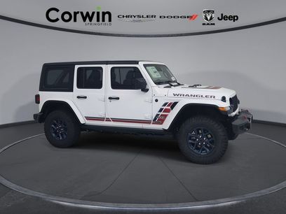 New 2026 Jeep Wrangler Unlimited Sport w/ Dual Top Group