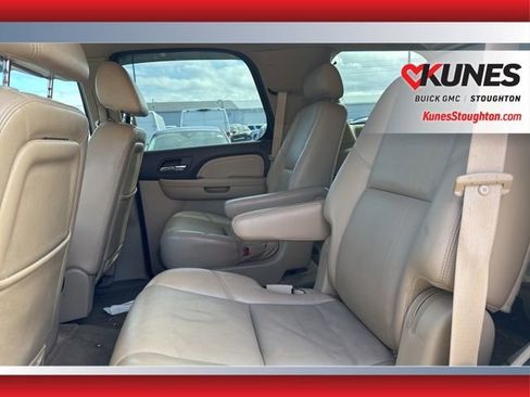 Used 2009 GMC Yukon Denali AWD/4WD image 15