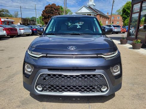 Used 2020 Kia Soul EX FWD image 2