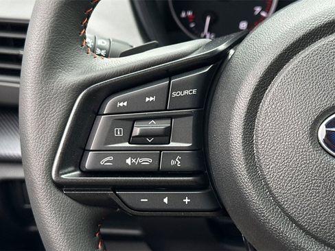 Certified 2025 Subaru Crosstrek 2.5i Limited w/ Popular Package #4A image 25