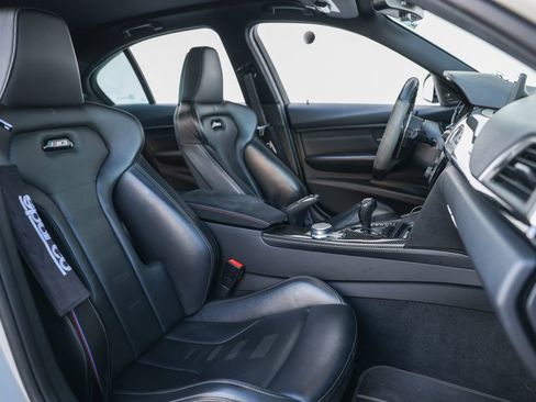 Used 2018 BMW M3 image 26