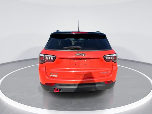 Used 2020 Jeep Compass Trailhawk w/ Cold Weather Group AWD/4WD image 7