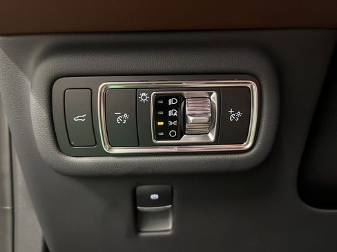 New 2026 Lincoln Nautilus Reserve image 27