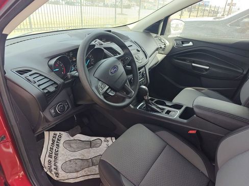 Used 2017 Ford Escape SE image 7