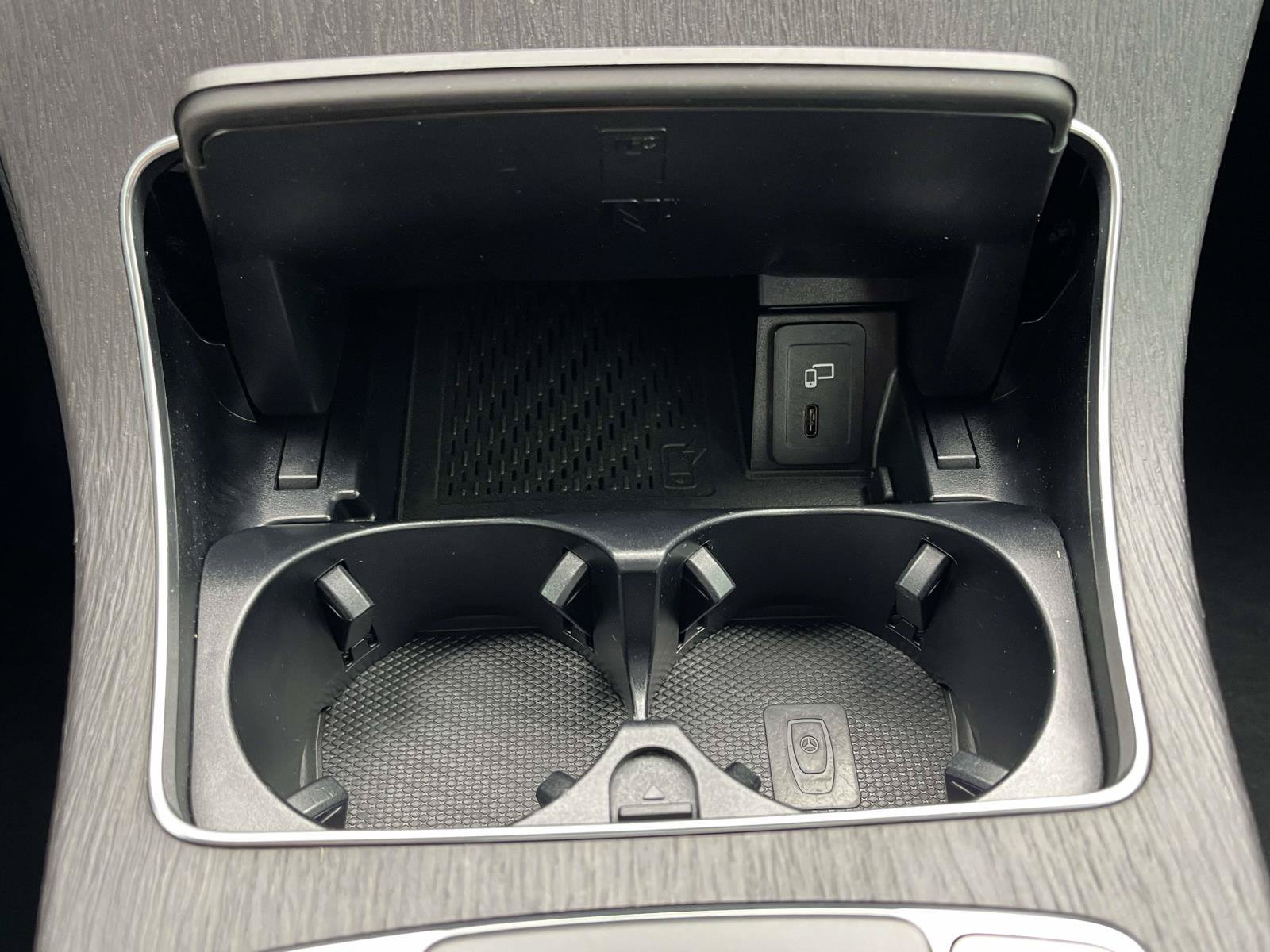 Used 2021 Mercedes-Benz GLC 300 image 29