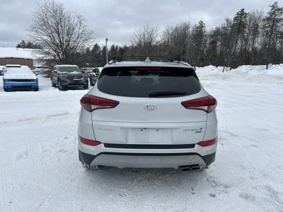 Used 2017 Hyundai Tucson Limited w/ Cargo Package
