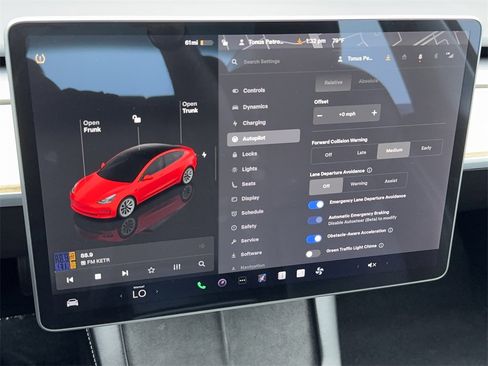 Used 2022 Tesla Model 3 Long Range image 28