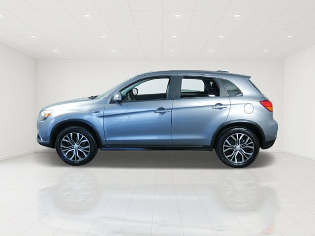 Used 2018 Mitsubishi Outlander Sport ES FWD image 6