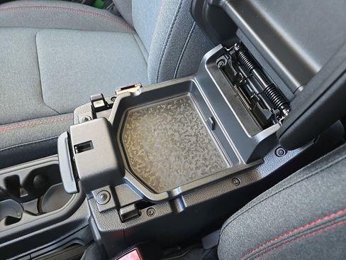 New 2025 Jeep Gladiator Rubicon w/ Safety Group image 73