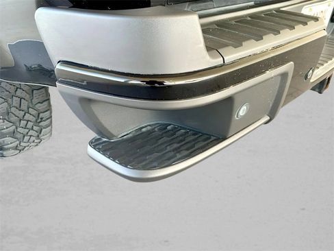 Used 2022 GMC Canyon AT4 image 45