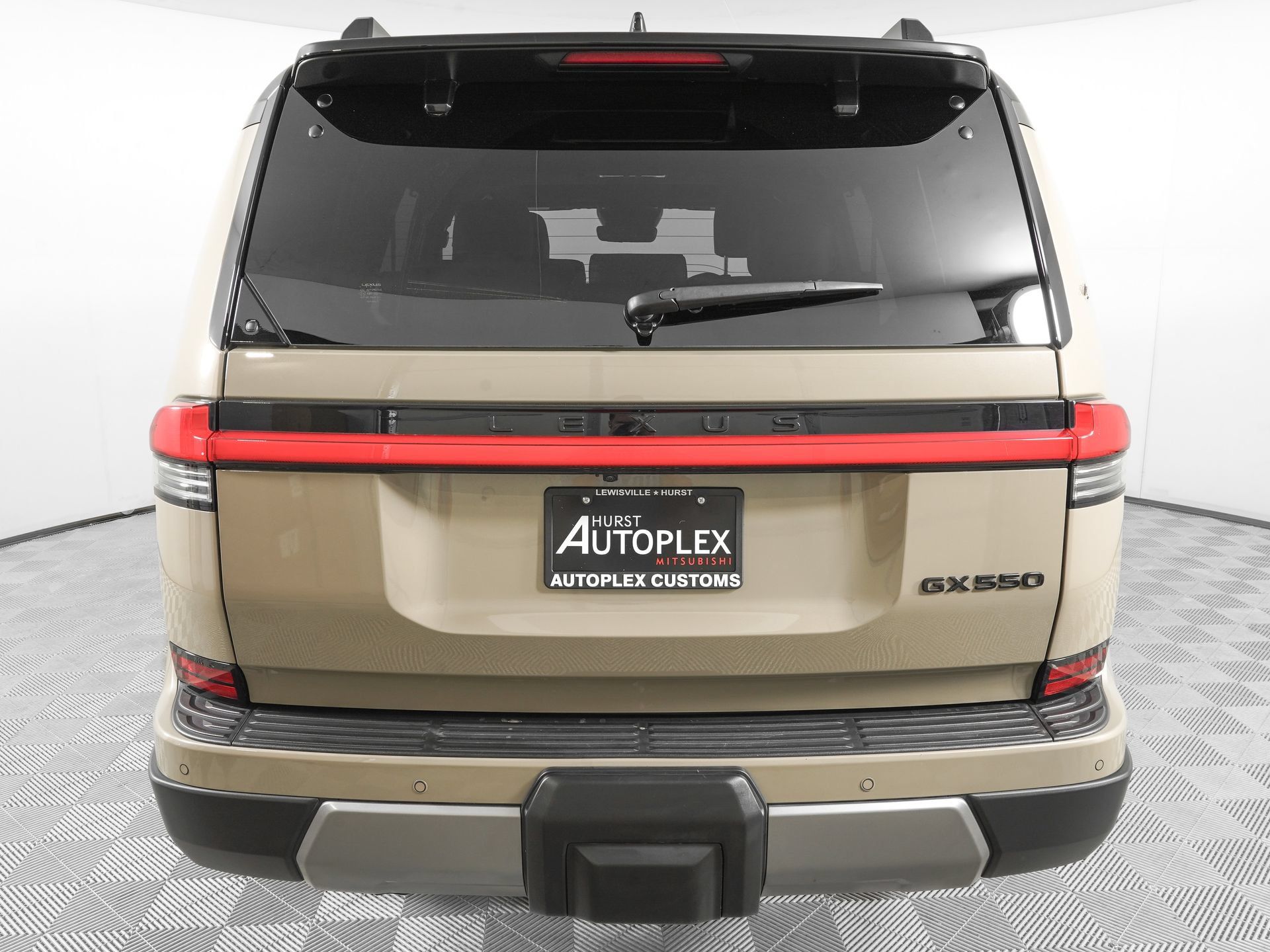 Used 2024 Lexus GX 550 AWD/4WD image 5