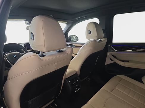 Used 2019 BMW X3 sDrive30i w/ Convenience Package image 16