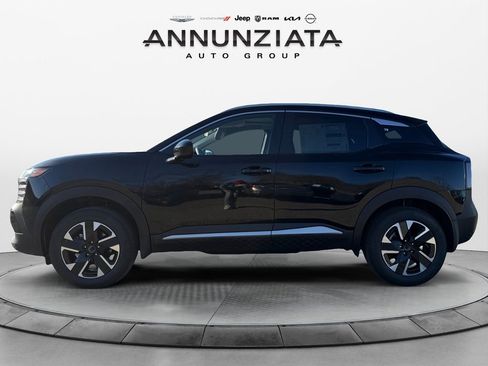 New 2026 Nissan Kicks SV w/ SV Premium Package AWD/4WD image 2