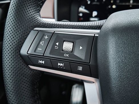 New 2026 Mitsubishi Outlander SEL FWD image 32
