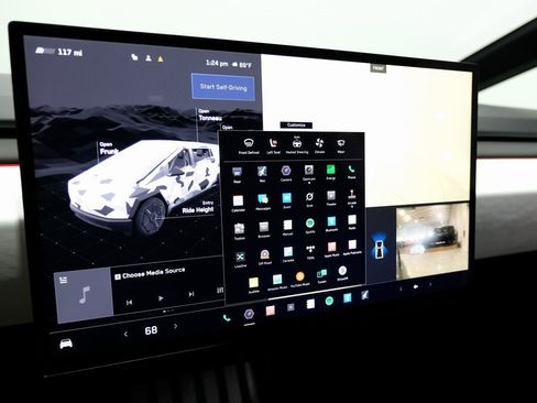 Used 2024 Tesla Cybertruck AWD Crew Cab image 29