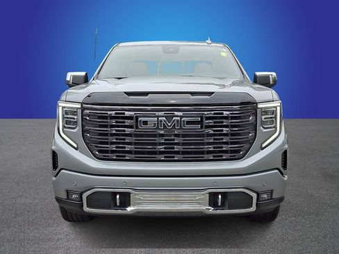 Used 2025 GMC Sierra 1500 Denali Ultimate AWD/4WD image 2