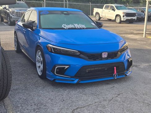 Used 2024 Honda Civic Sport image 2
