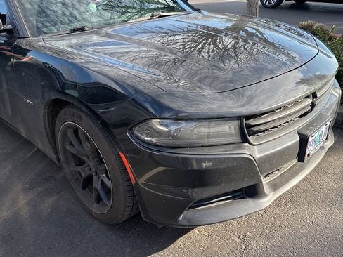 Used 2015 Dodge Charger R/T image 11