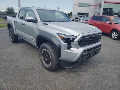 New 2026 Toyota Tacoma TRD Off-Road AWD/4WD image 1