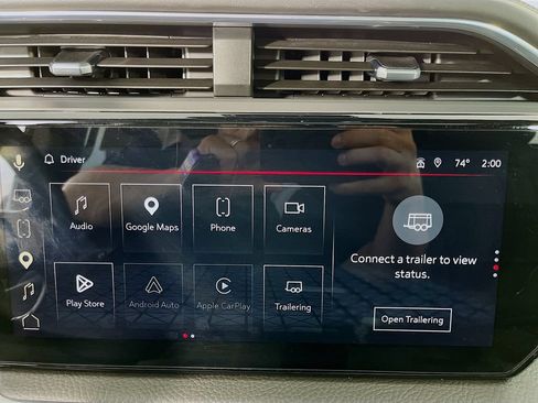 Used 2025 GMC Sierra 3500 Denali AWD/4WD image 19