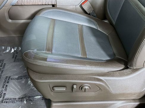 Used 2023 GMC Sierra 3500 Denali w/ Denali Ultimate Package AWD/4WD image 20
