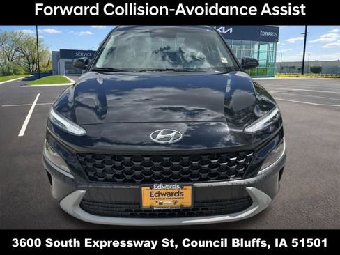 Used 2023 Hyundai Kona SE AWD/4WD image 8