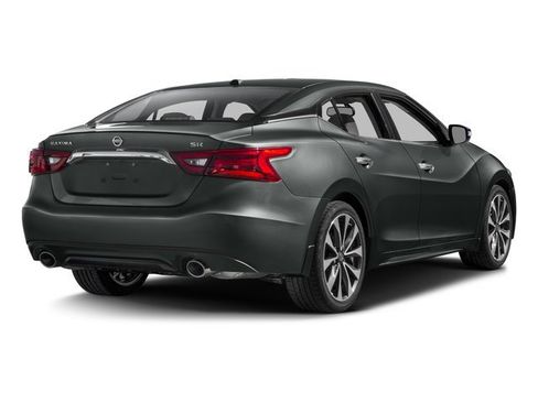 Used 2017 Nissan Maxima SR w/ Midnight Edition image 3