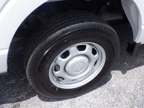 Used 2022 Ford F150 XL w/ Equipment Group 101A High RWD image 7