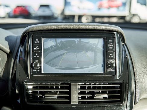 Used 2022 Mitsubishi Eclipse Cross ES image 38