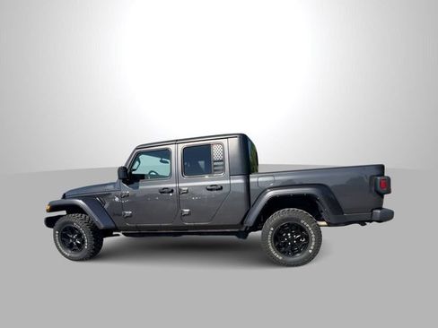 Used 2022 Jeep Gladiator Sport AWD/4WD image 3
